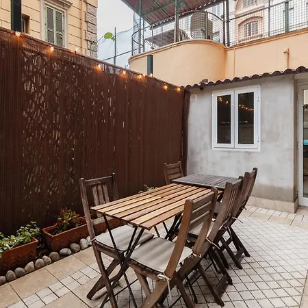 Guesthost - San Giovanni Comfy Flat Apartamento Roma