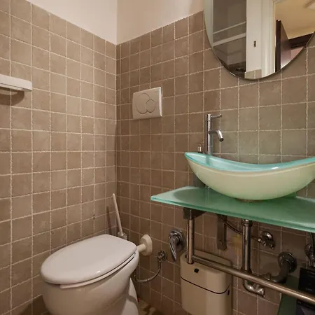 Apartamento Guesthost - San Giovanni Comfy Flat