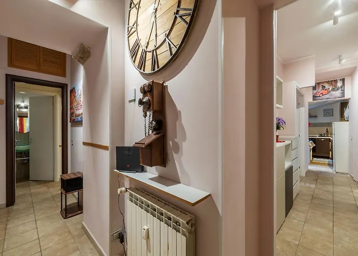 Apartamento Guesthost - San Giovanni Comfy Flat *