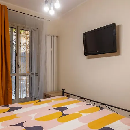 Apartment Guesthost - San Giovanni Comfy Flat