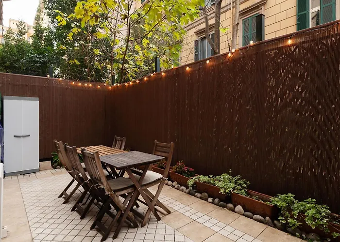 Guesthost - San Giovanni Comfy Flat דירה *